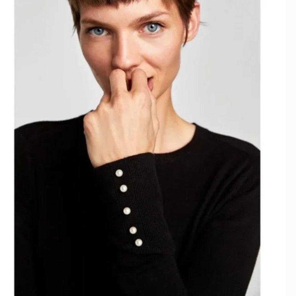 ❌ SOLD ❌  ZARA Black Knit Sweater with Pearl Cuffs - Picture 2 of 9